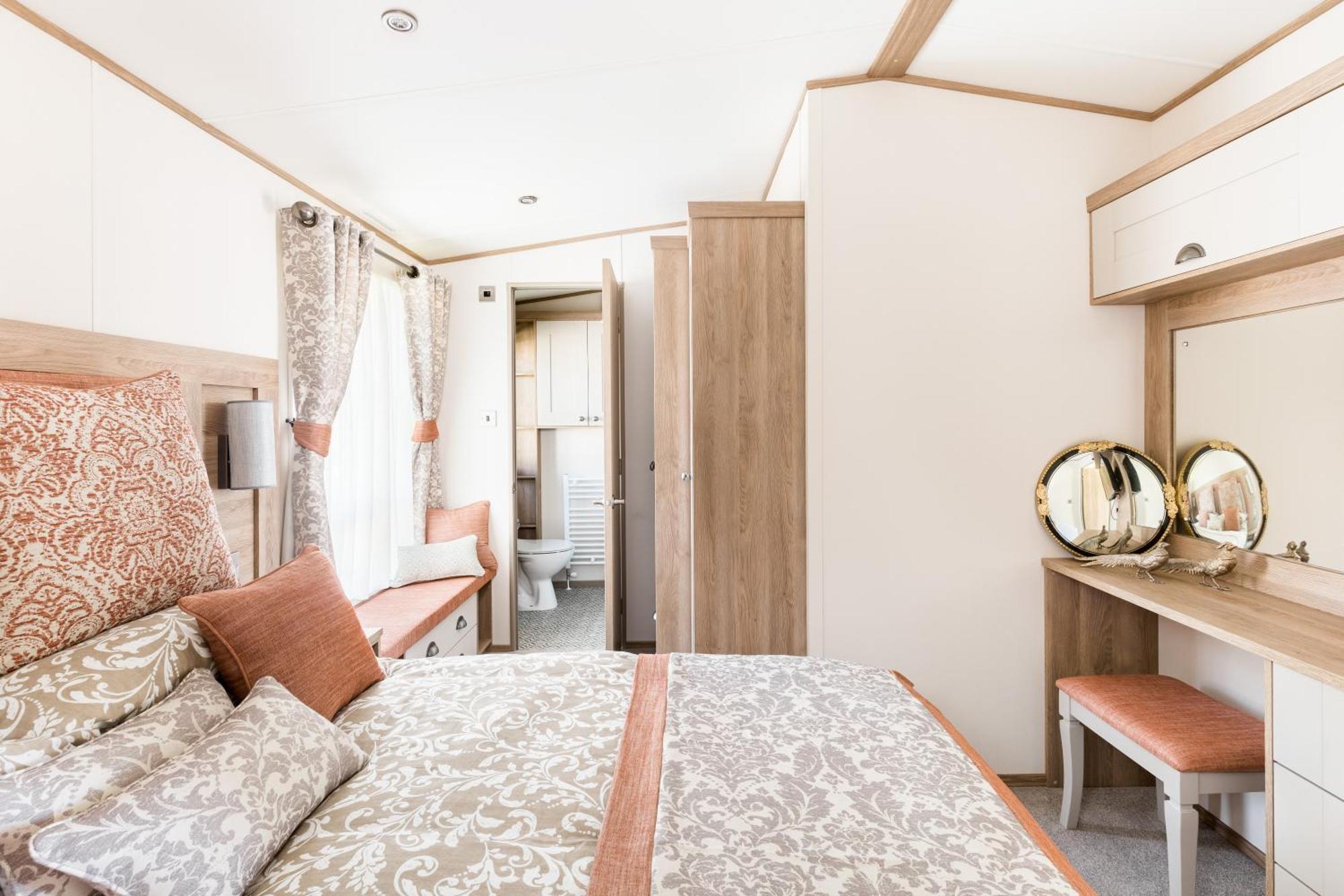 Reeds View Holiday Lodge South Cerney Eksteriør billede